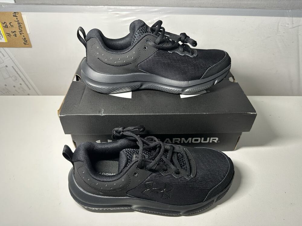 Under Armour Men's Sportlight Lux MC 2.0 (001) Black/White/White Sz 10.5
